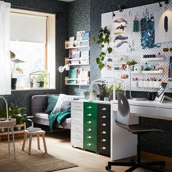 From plants to pins, everything has a place