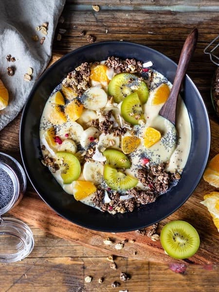 Fruity smoothie bowl with muesli