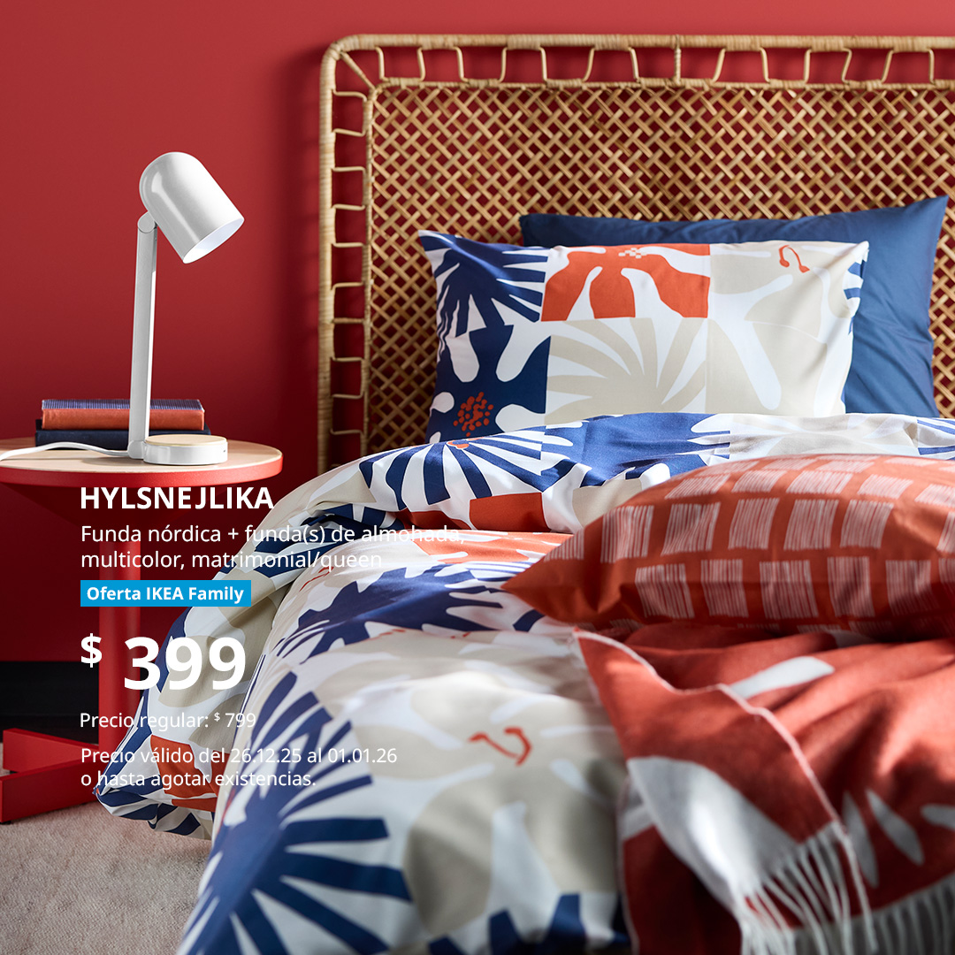 Funda nórdicacon estampado de flores  HYLSNEJLIKA. 