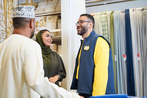 في متجر ايكيا عُمان