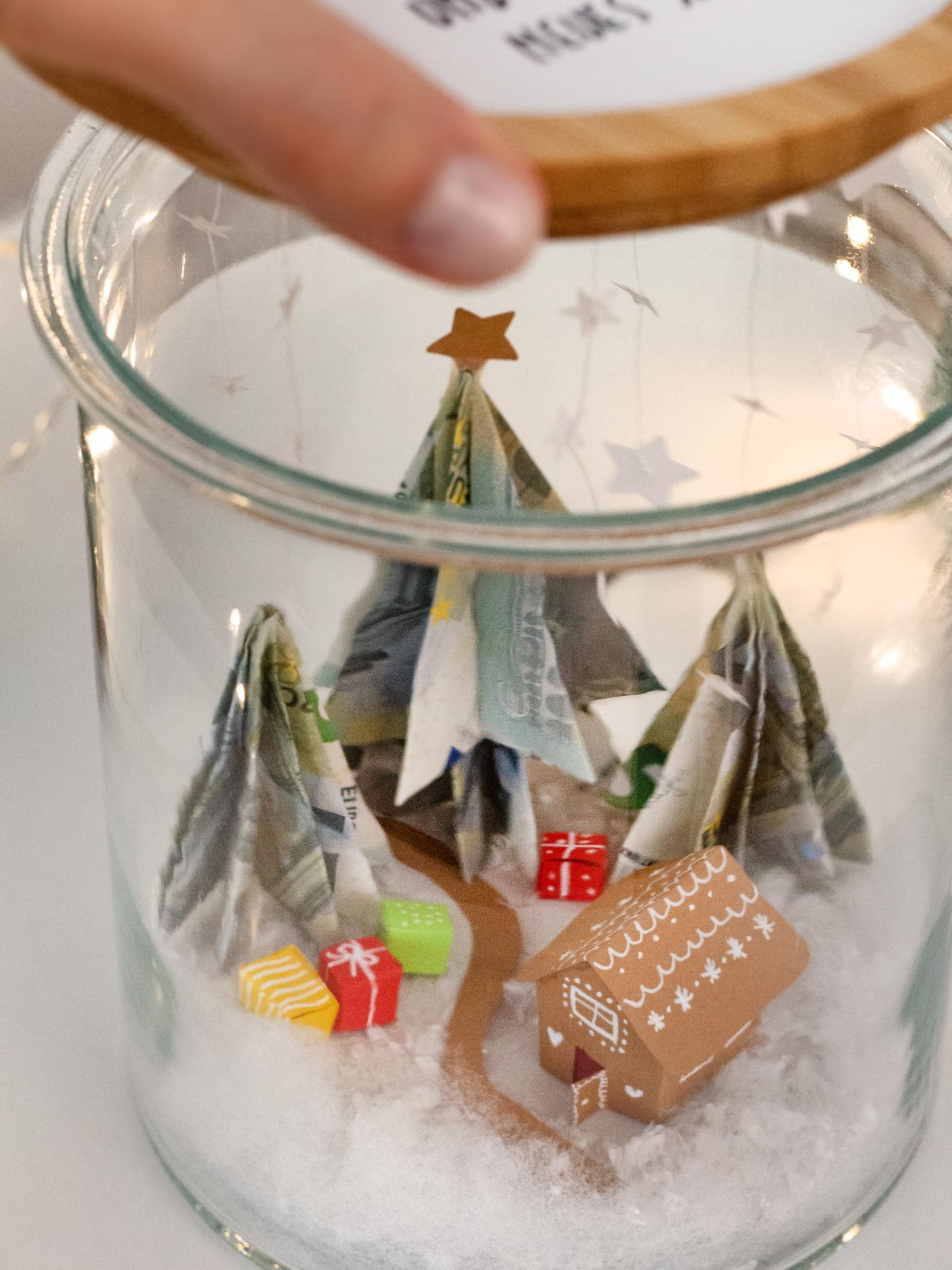 Geldgeschenk-Box Zu Weihnachten Mit LED-Lichterkette – DIY Geschenkverpackung Für Geldgeschenke