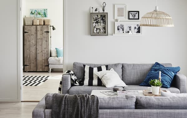 Gina’s home is all about the blue accent colours.