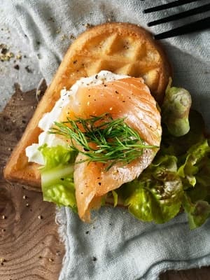 Gofres con salmón