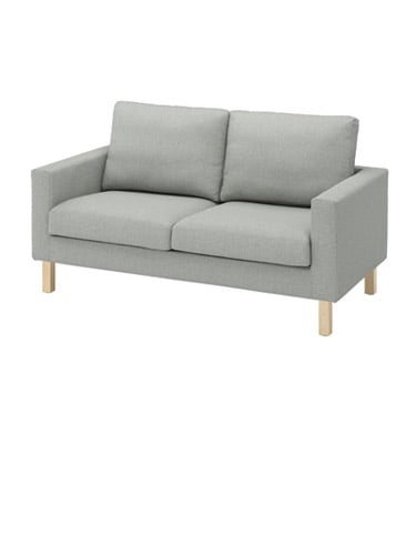 Grå 2-personers sofa.