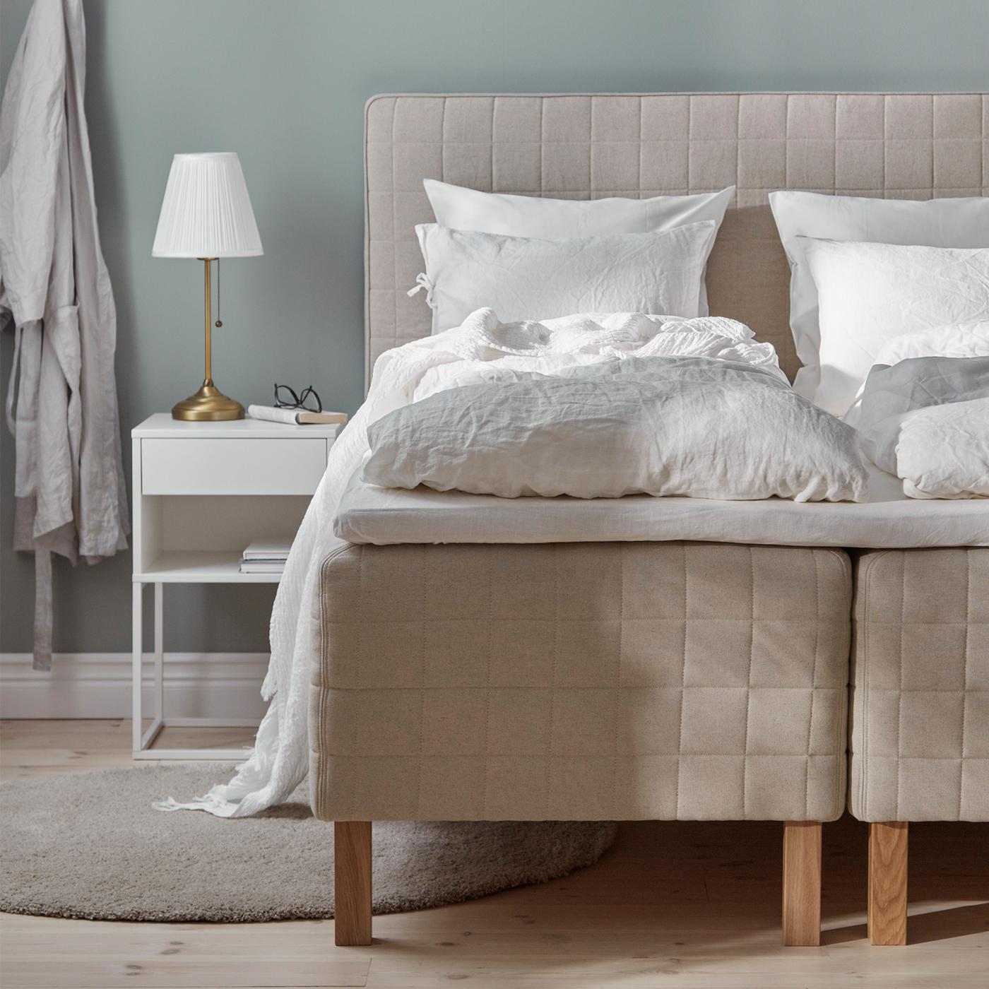 Guide de conseils sur les lits à sommier-matelas, pour vous aider à choisir le meilleur lit pour vous.