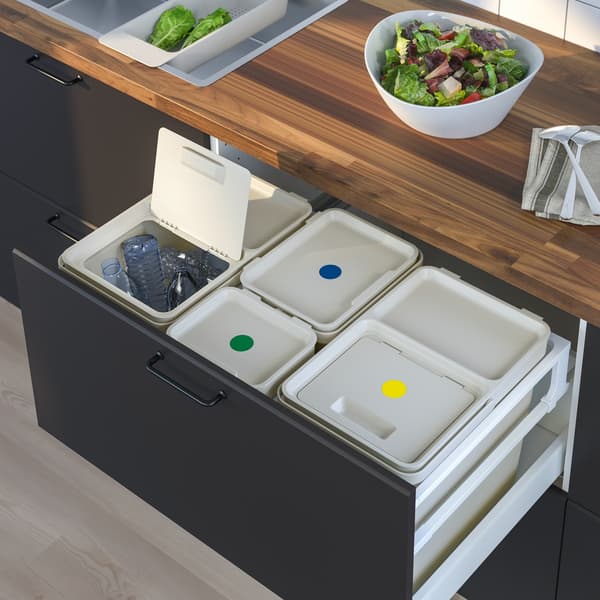 HÅLLBAR bin with cover.