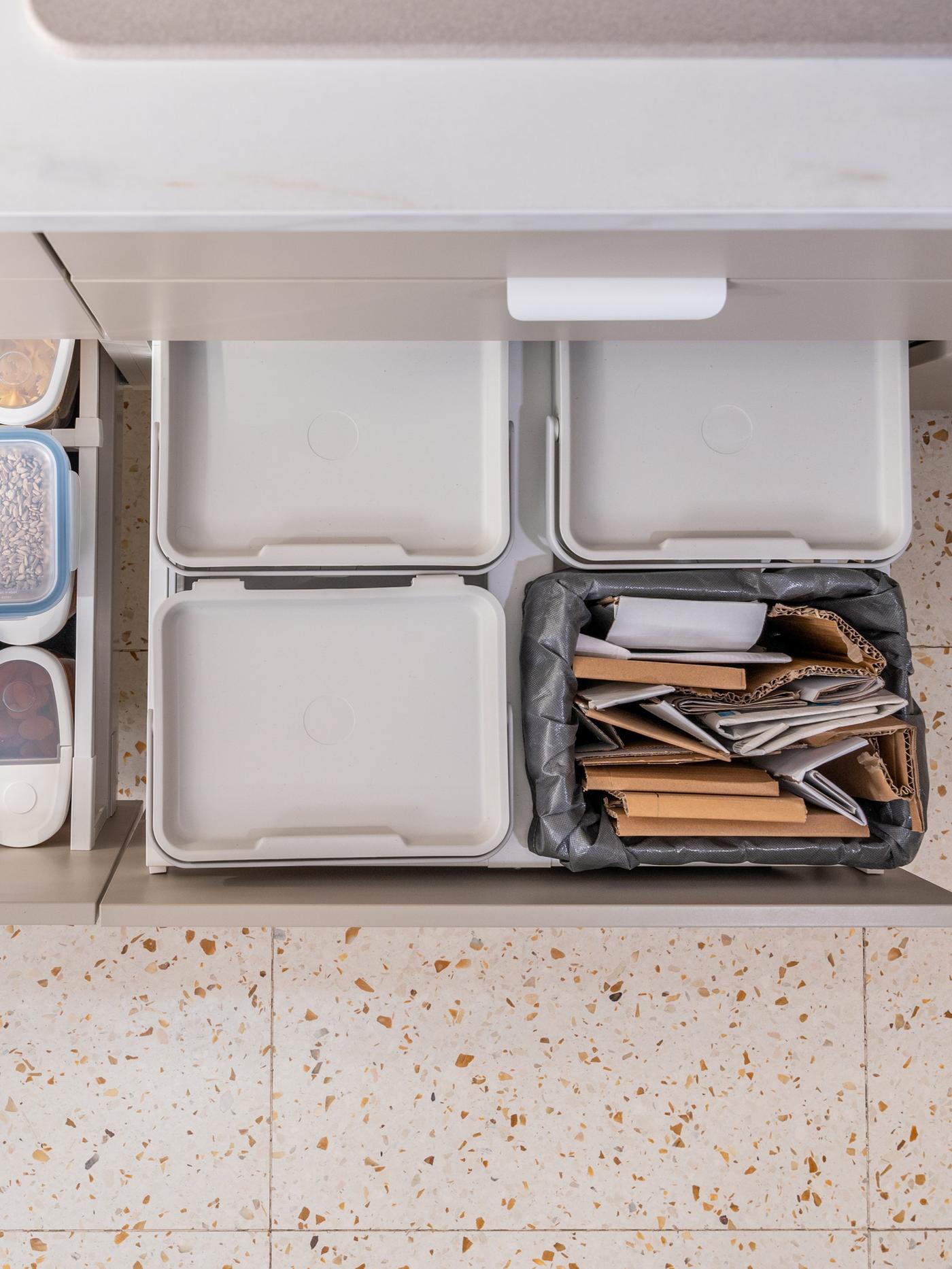 HÅLLBAR Rozwiązanie sortowania śmieci, do szuflad kuchennych METOD/jasnoszary, 44 l