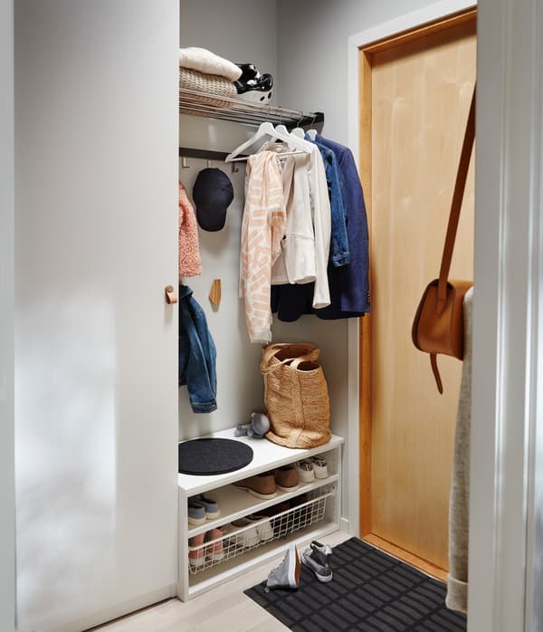 hallways for storing clothes