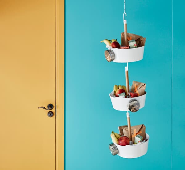 Hang lunches and snack right by the door, to help streamline back to school routines.