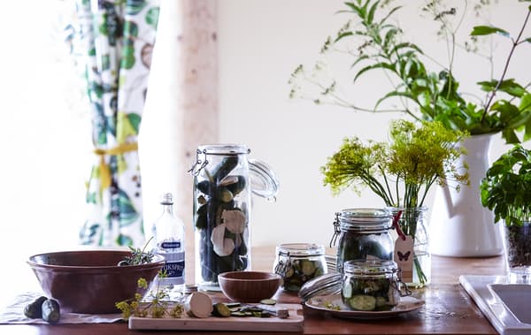 Helena shares her recipes for pickling vegetables.