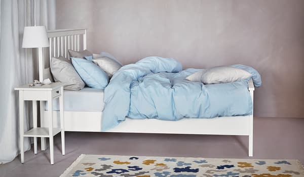HEMNES série