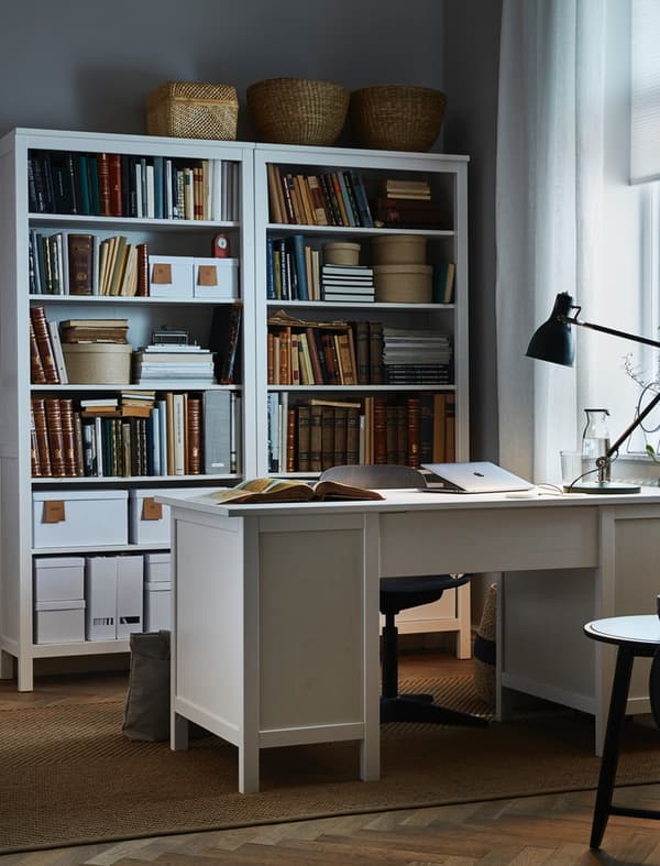 HEMNES serie spazi di lavoro 