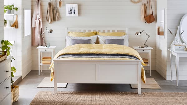 HEMNES sovrumsserie.