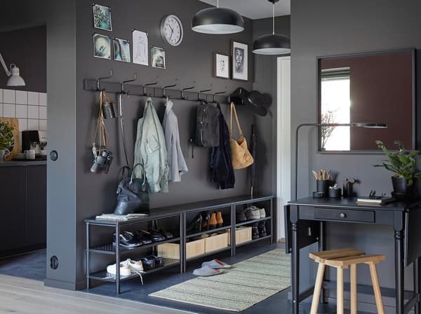 Home Office im Gang einrichten