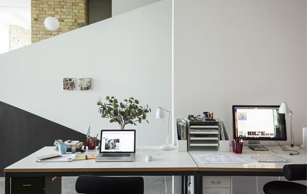 Home visit: an architect couple’s home office