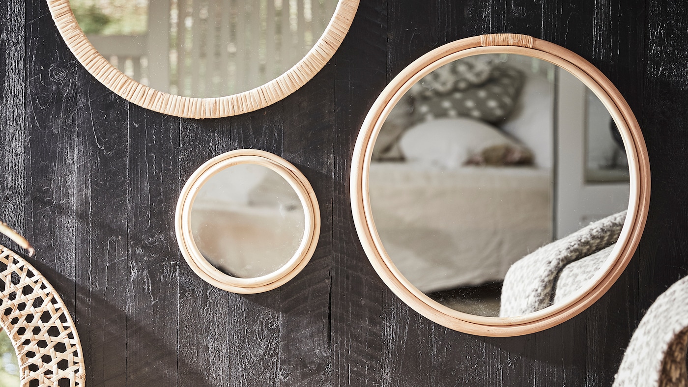 How to decorate with mirrors.