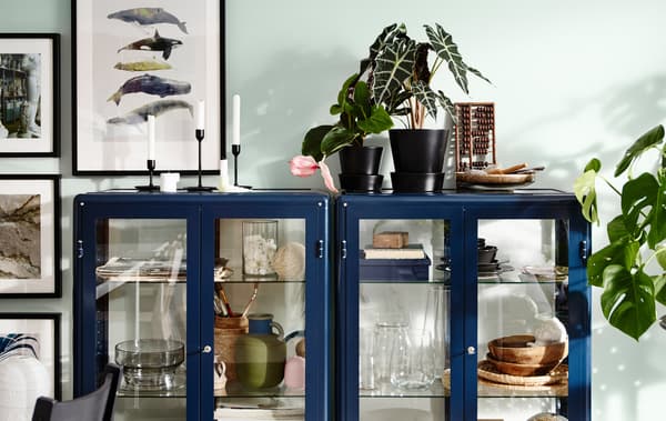 How to furnish with open and closed storage