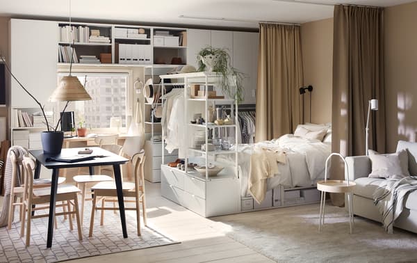 明るく軽やかな印象の多目的ルーム - IKEA