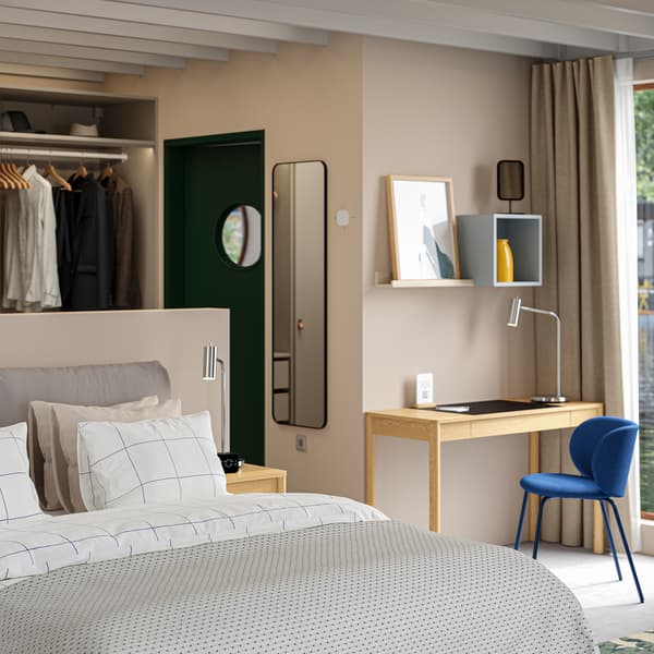 IB - Hotel
