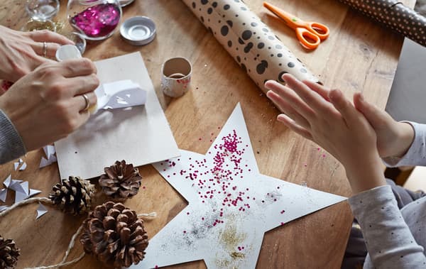 Ideas for arts and crafts with kids.
