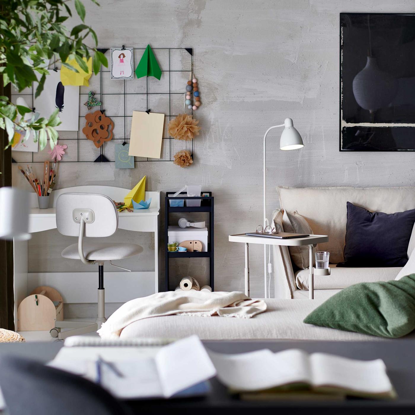 Ideas for working comfortably in the living room.