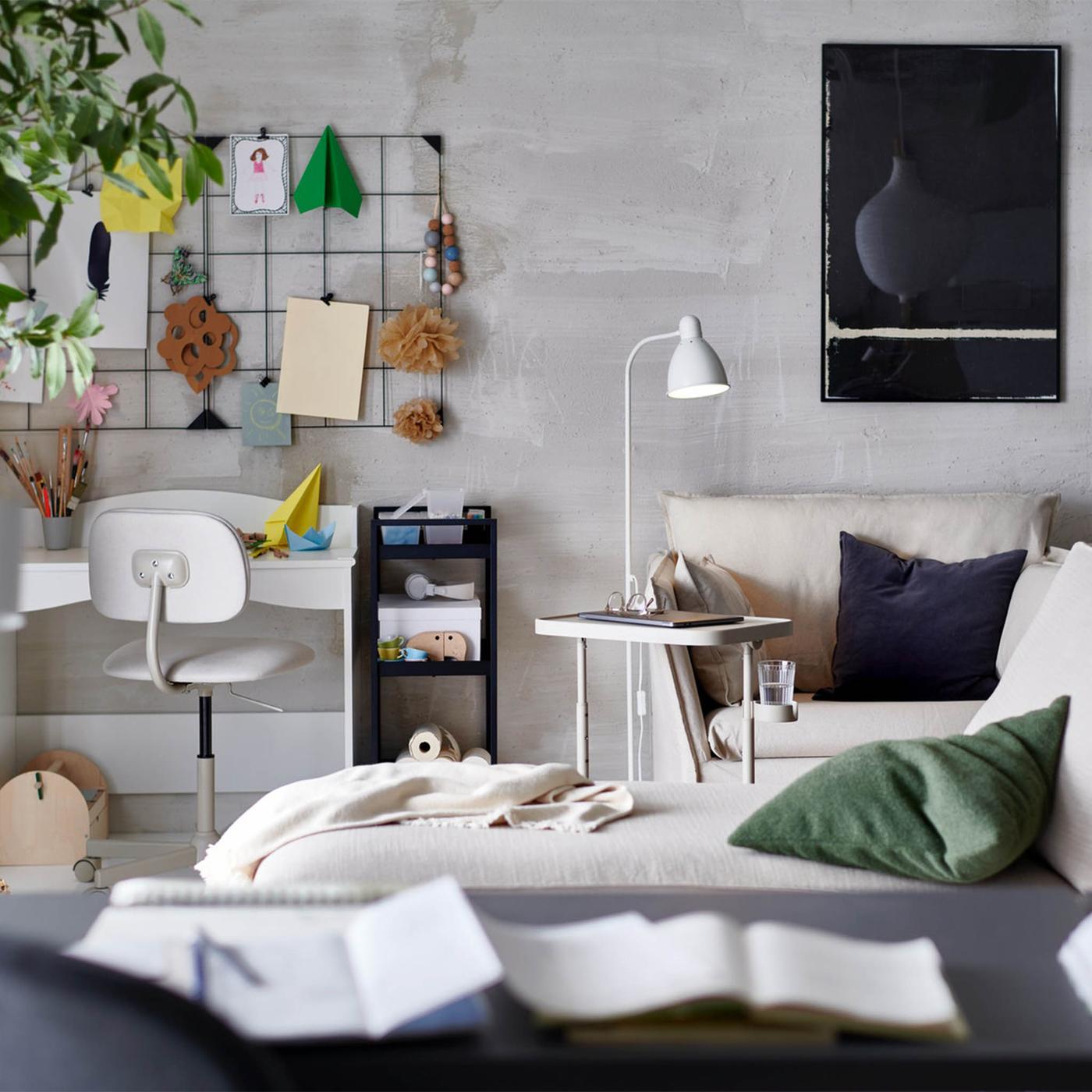 Ideas for working comfortably in the living room.