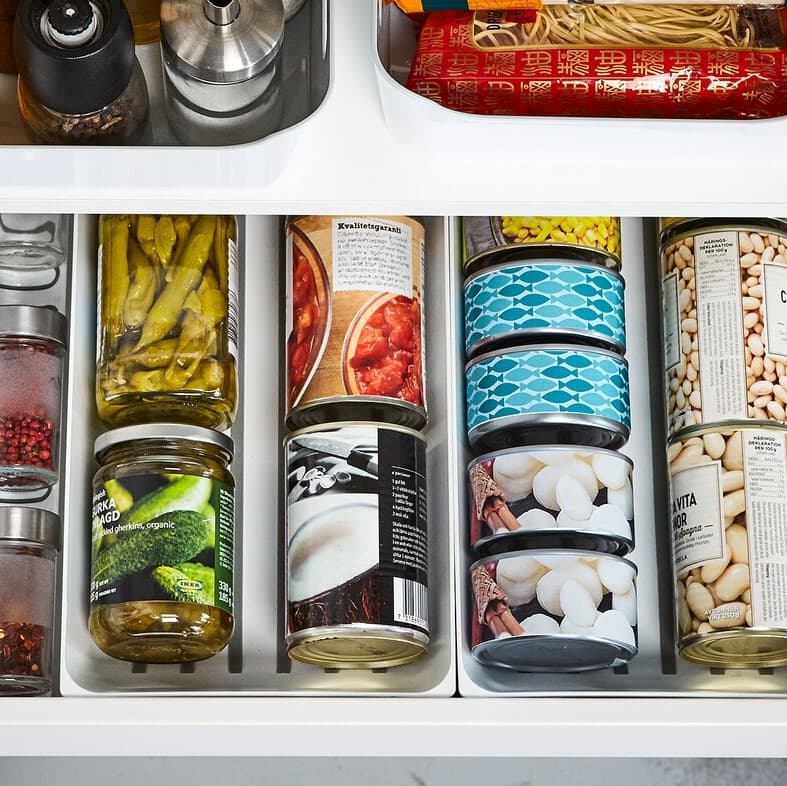 Ideas on 5 pantry storage tips for your kitchen.