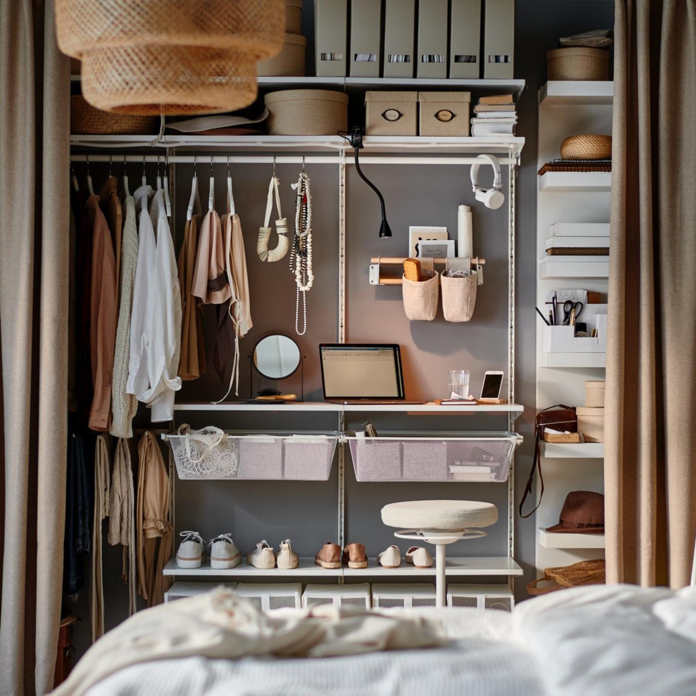 Ideas to get set in your on/off bedroom workspace.