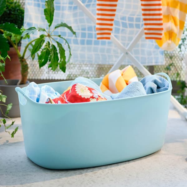 Ideas where you're 4 steps away from invisible laundry.