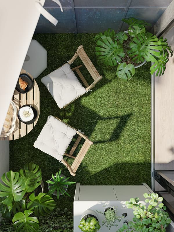 IKEA artificial grass for decorating exterior spaces