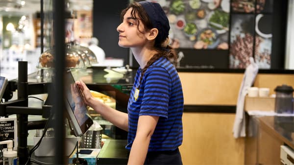 IKEA co-Worker at the counter