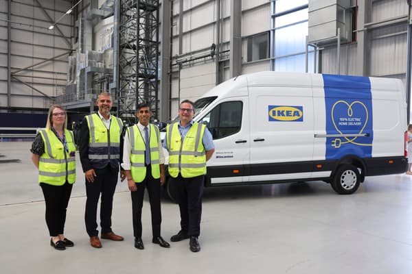 IKEA employee with Prime Minister Rishi Sunak at IKEA store