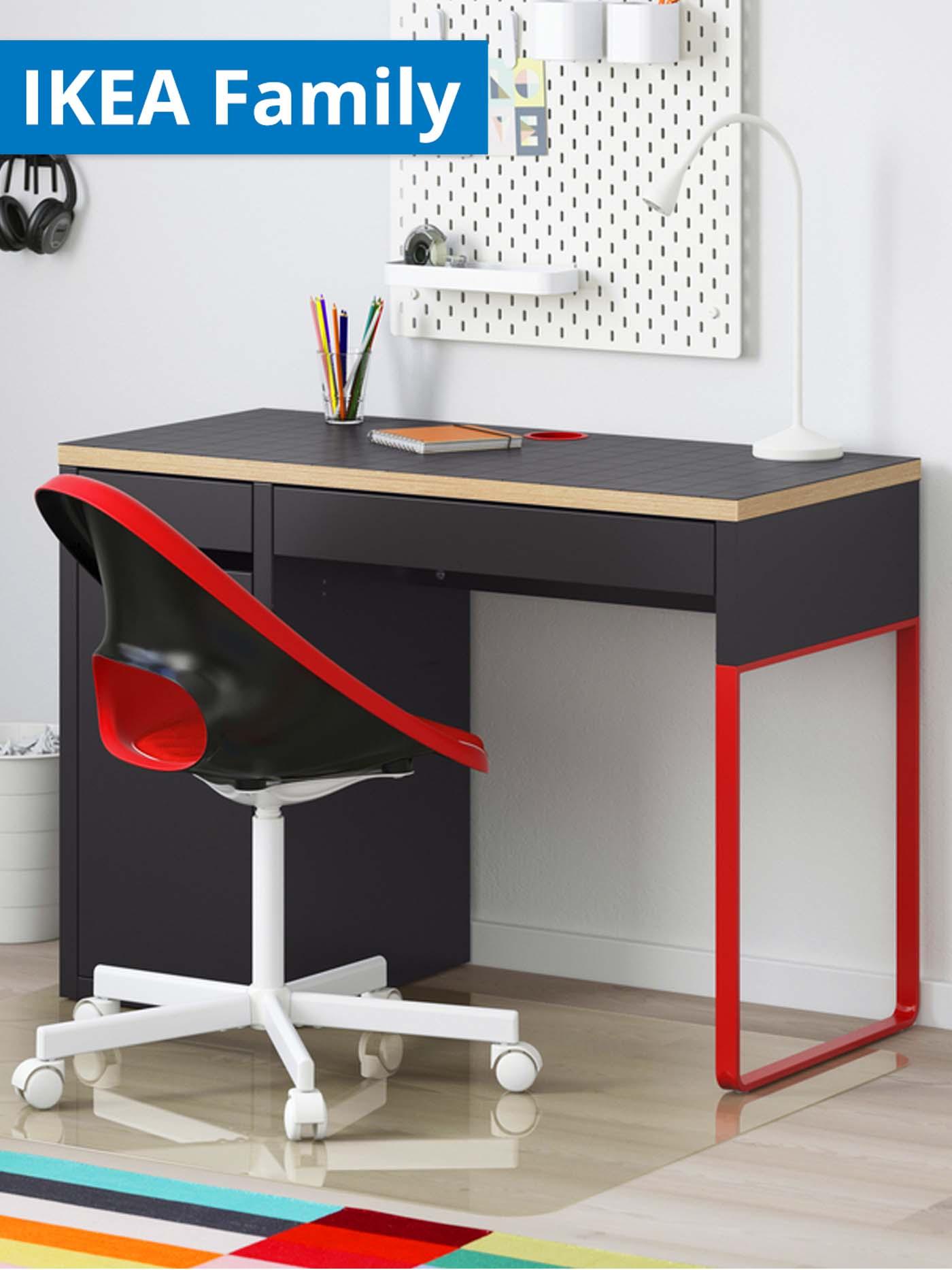 IKEA Family offer. Red/anthracite MICKE desk in the study room/home office.