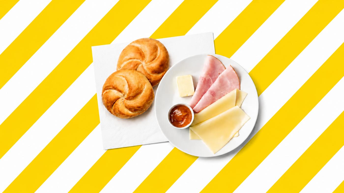 IKEA Frühstücksangebot um 1€, jeden Freitag und Samstag bis 10:30 Uhr
Zu sehen sind 2 Semmeln und eine Wurst/Käseplatte