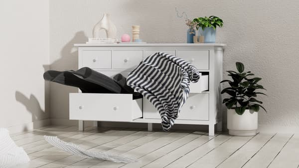 IKEA Hemnes chest of drawers tidying