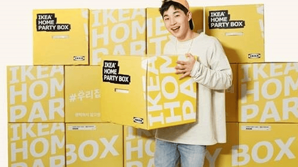 ‘IKEA HOME PARTY BOX’ event with a singer Henry