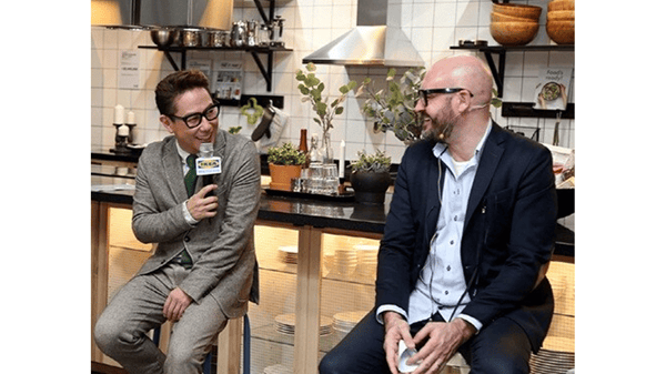 IKEA Korea Country Marketing Manager Nicolas Johnsson and musician Yoon Jong Shin are talking