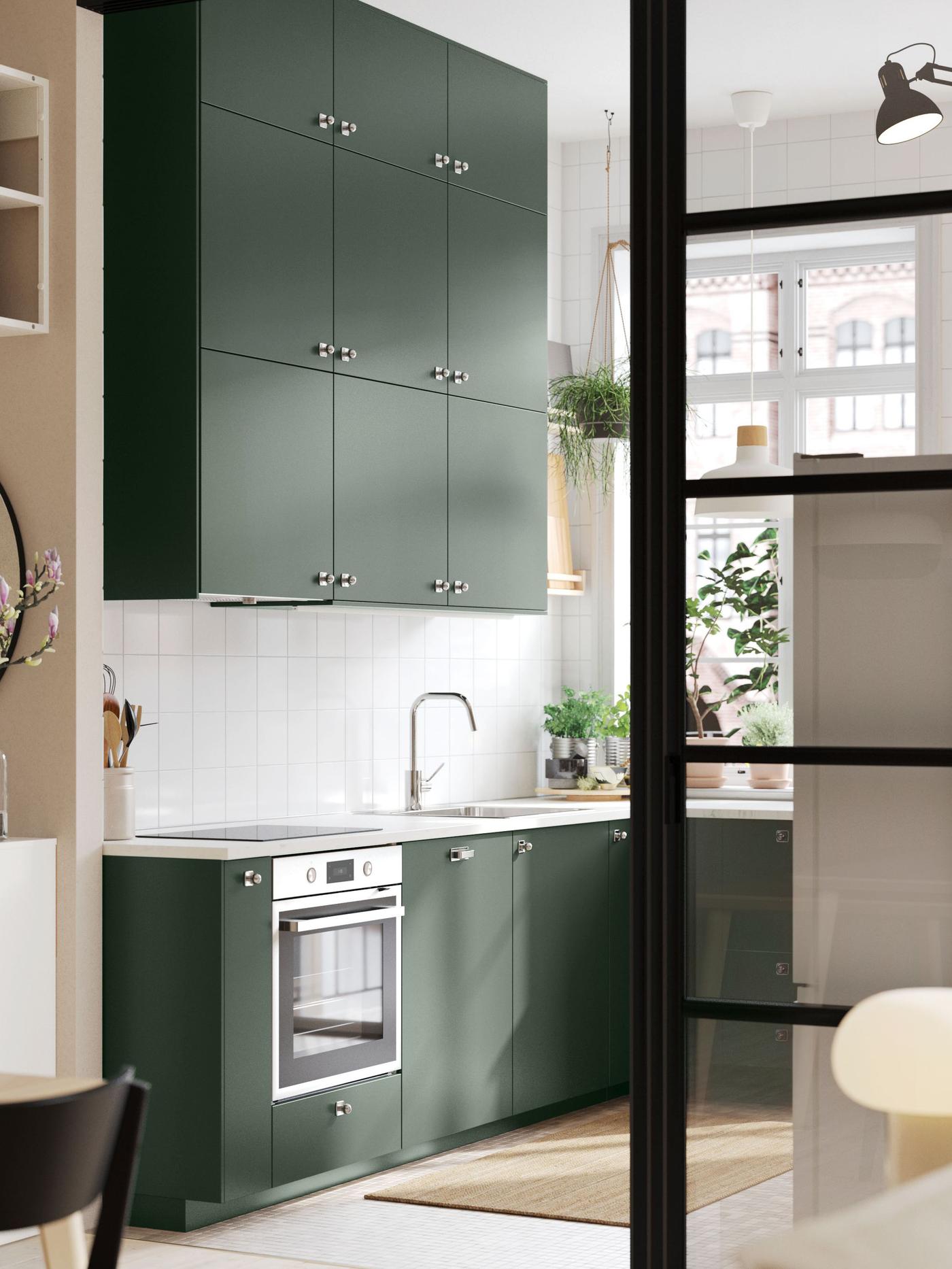 IKEA METOD kitchen with HAVSTORP matt dark green kitchen door and drawer fronts