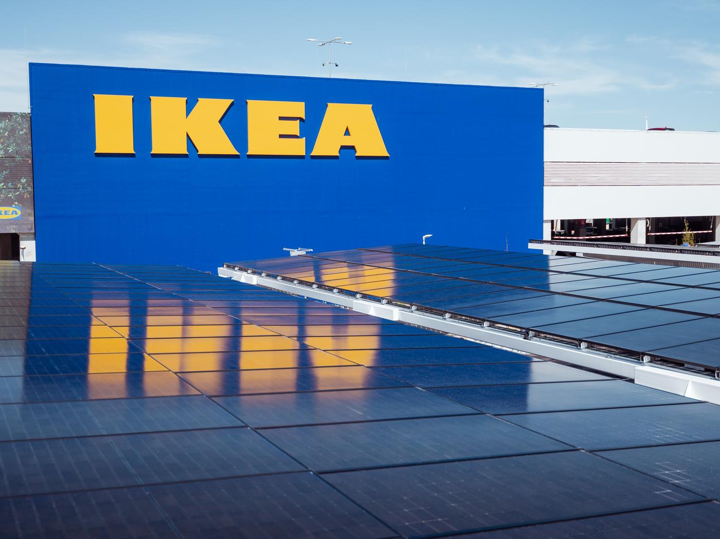 IKEA Österreich PV Anlage am Dach von IKEA Vösendorf