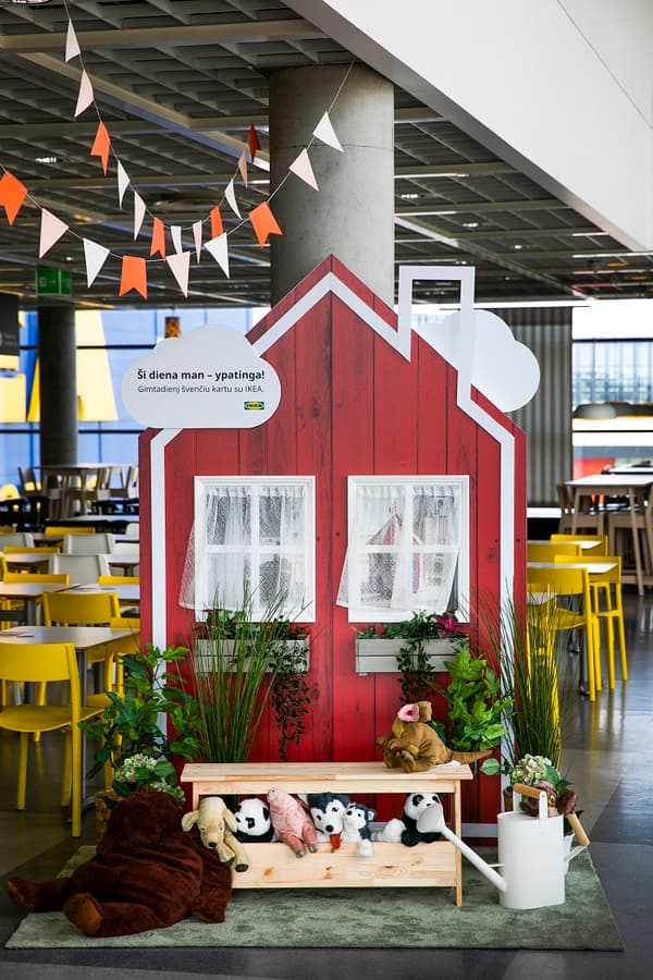 IKEA restorano kampelio vaikams nuotrauka.