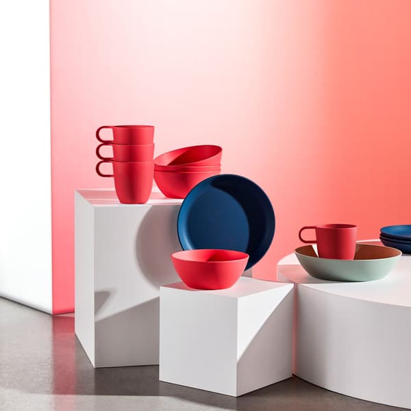 IKEA TALRIKA servies in rood, blauw en groen