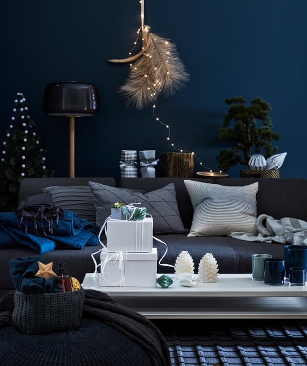 IKEA TJENA/셰나 화이트 수납함 및 뚜껑을 멋진 선물상자로 활용해보세요.