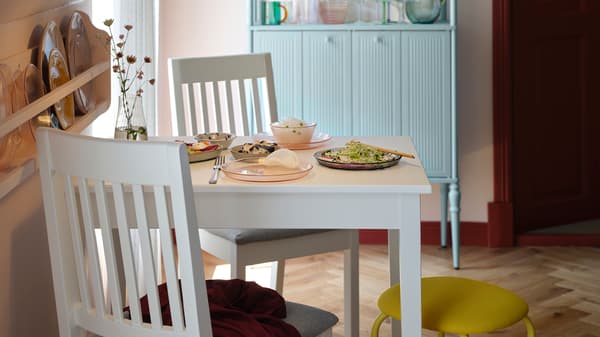 IKEA_NÄSINGE_Mesa 04