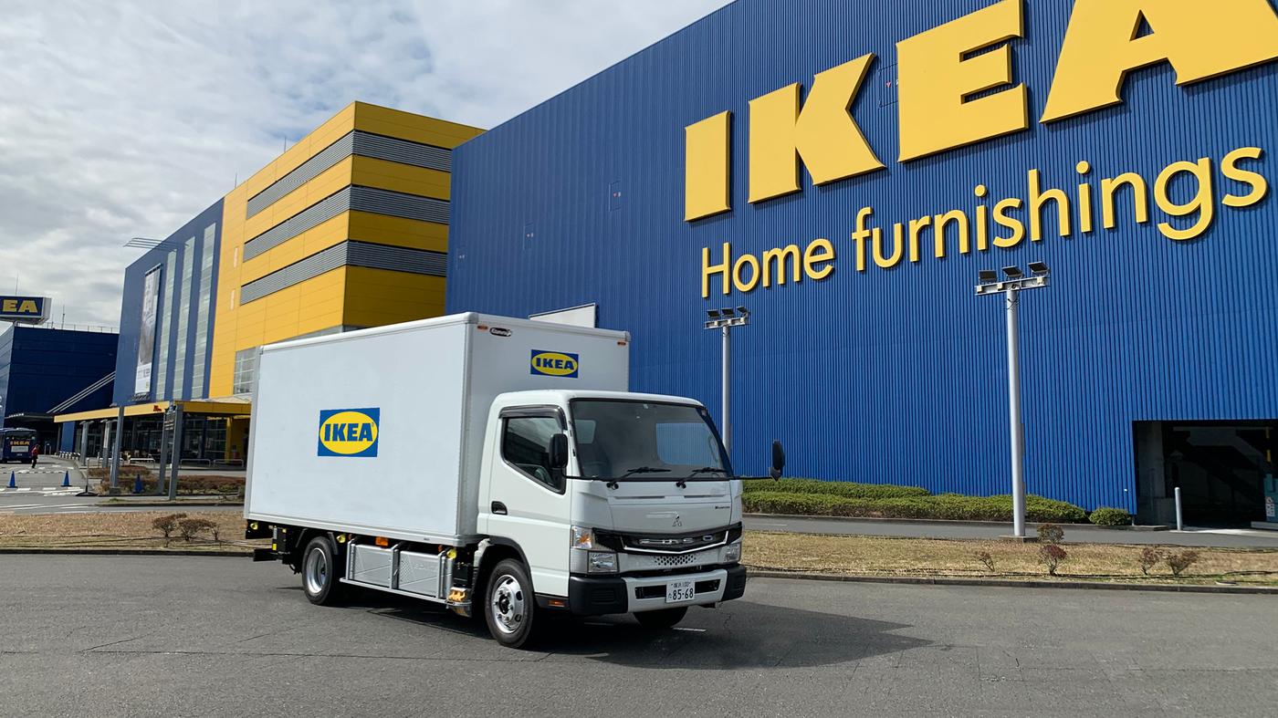 IKEA広島 10/2 OPEN記念 IKEA Familyステッカー IKEA イケア 広島 オープン記念 ステッカー シカ コラボ レア