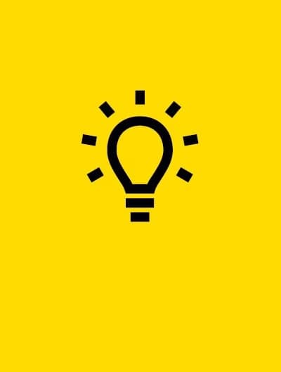 ikona žiarovky na žltom pozadí