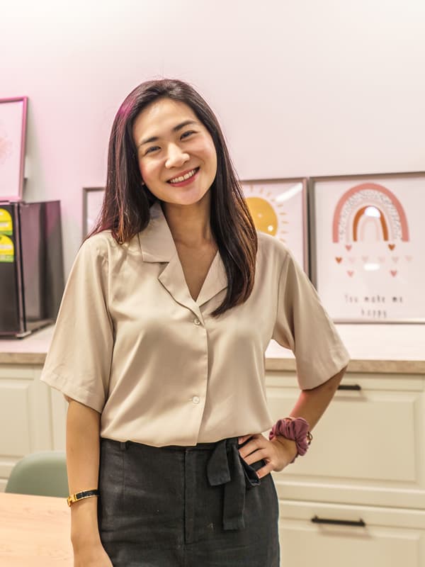 Image of Eve Tan, founder and Tutor of Mathathon (math tuition centre)