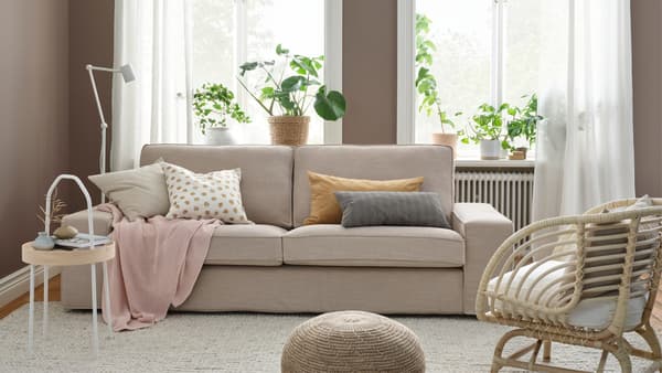 Image of KIVIK sofa 3-seater in beige.