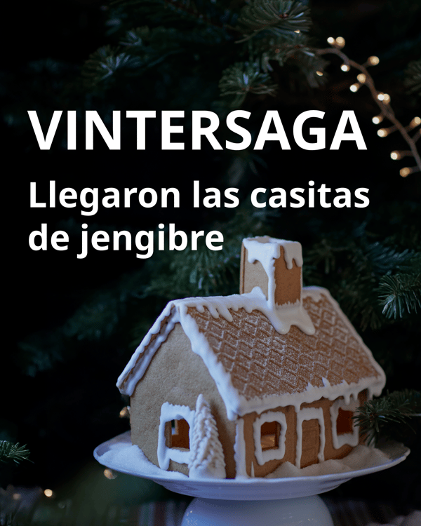 Imagen de casitas de jengibre con fondo de arbol de navidad