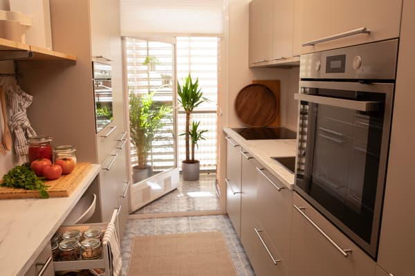 Imagen de la transformación de la cocina de Feli. 