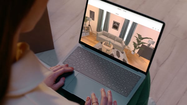 Imagine that campaign image of laptop